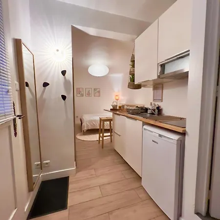 Apartment Escale Cosy A Jacuzzi Et Terrasse Pontoise
