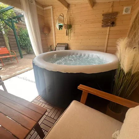 Escale Cosy A Jacuzzi Et Terrasse Apartment Pontoise